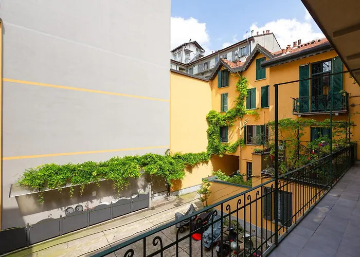 Corso Vercelli Cosy And Bright Studio